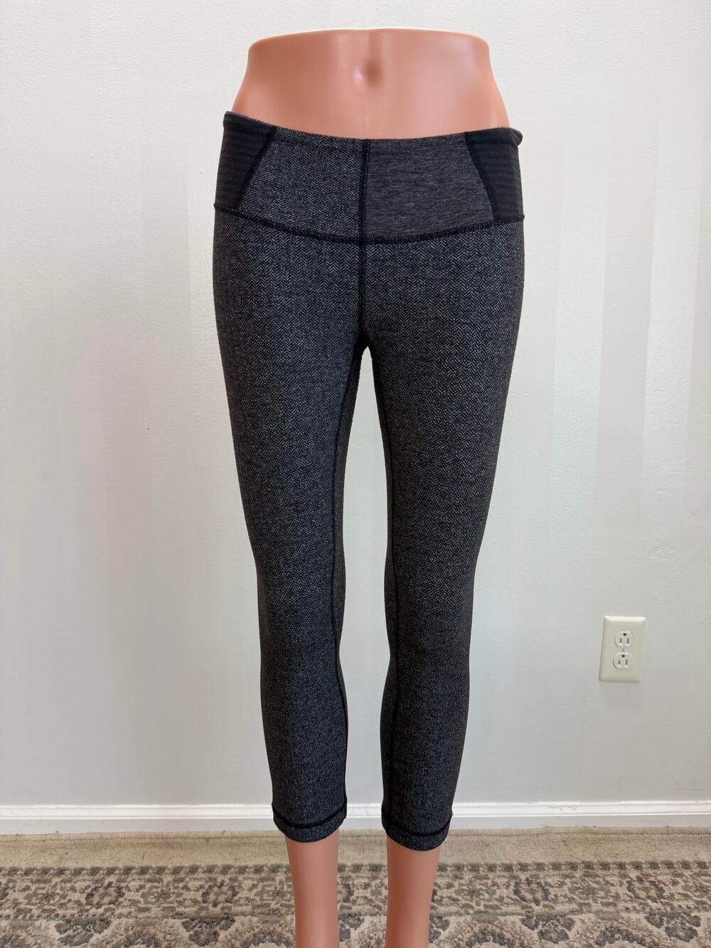 Lululemon Wunder Under Crop Leggings Heathered Herringbone Gray Sz 6